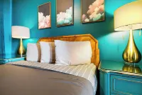 3 bedroom Luxury Cottage in Downtown and Near LSU