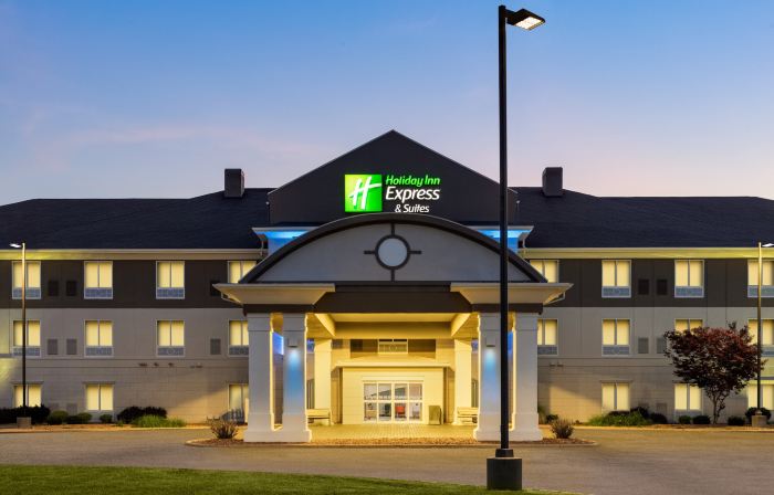 Holiday Inn Express & Suites NORTH FREMONT by IHG