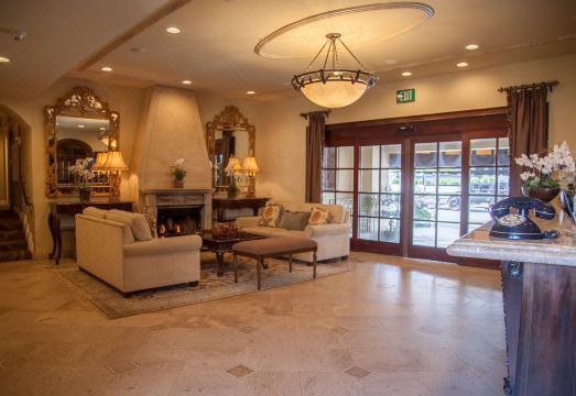 베스트 웨스턴 플러스 선셋 플라자