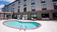 Holiday Inn Express & Suites CHARLOTTE-CONCORD-I-85 by IHG - piscina
