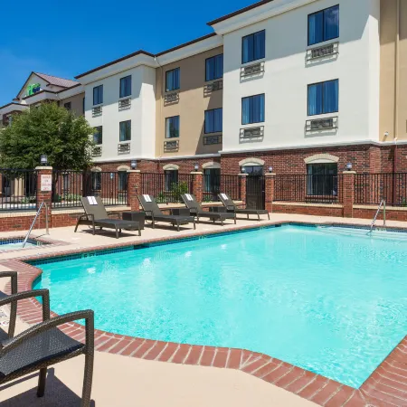 Holiday Inn Express & Suites MIDLAND LOOP 250 by IHG