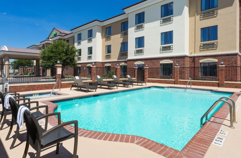 Holiday Inn Express & Suites Midland Loop 250 by IHG photo 2