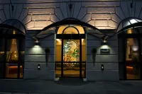 野玫瑰飯店 - 機場接送