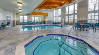 Holiday Inn & Suites BELLINGHAM by IHG - Hot Tub