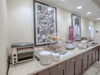 Hampton Inn Amesbury Hotels in Essex County