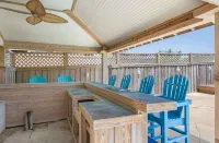 9 Br Ocean/Beachfront Home w/ Heatedpool & 2 Hottubs in Obx! Hotel a Hatteras