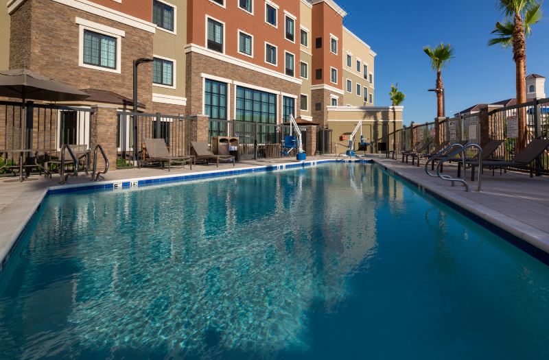Staybridge Suites Phoenix – Biltmore Area by IHG photo 2