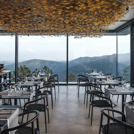 Casa de São Lourenço - Burel Panorama Hotel - Member of Design Hotels