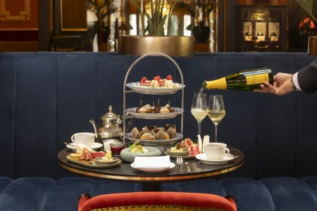 Hotel des Indes the Hague Отели рядом со станцией Центральная железнодорожная станция Гааг