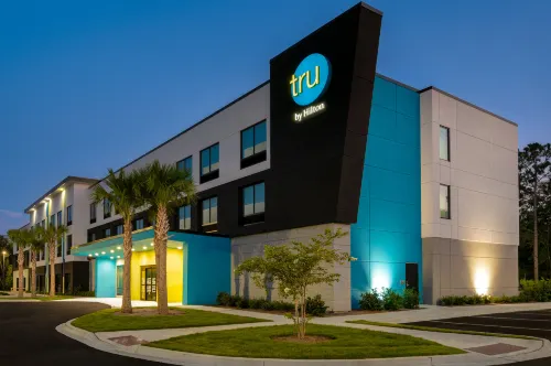 Tru by Hilton Brunswick Hotels in Glynn County