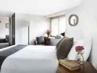 The Masons Arms Hotels in Cirencester