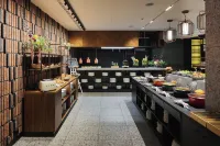 弗羅茨瓦夫福朋喜來登酒店 - 早餐