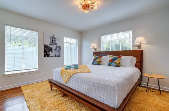 聖安東尼奧度假屋，配有私人熱水浴缸和燃氣燒烤爐