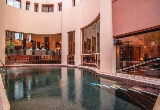 델라로사 루프탑 테라스