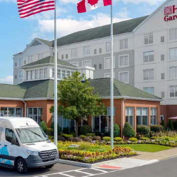 Hilton Garden Inn Buffalo Airport