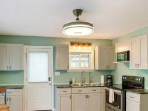 コージー 2ベッドルーム ホーム：ウィズ レイク アクセス アンド ワーク スペース スプリングフィールドのホテル