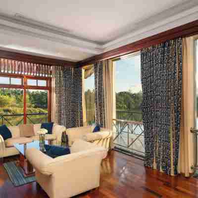 Mahaweli Reach Hotel Rooms