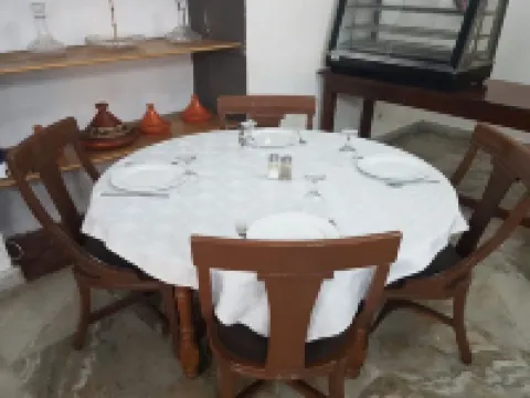 Timgade オランのホテル