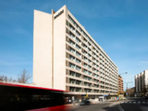 INNSiDE Zaragoza Hoteles cerca de Gran Vía