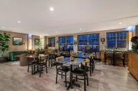 Maine Evergreen Hotel, Ascend Hotel Collection - breakfast