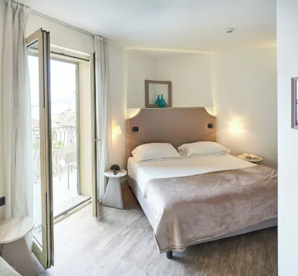 Hotel Al Campanile - Luxury Suites & Apartments Hotels in Baveno