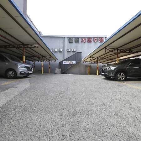 Gunsan Hotel May