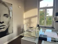 Manor house with pool Hotels in Kerken