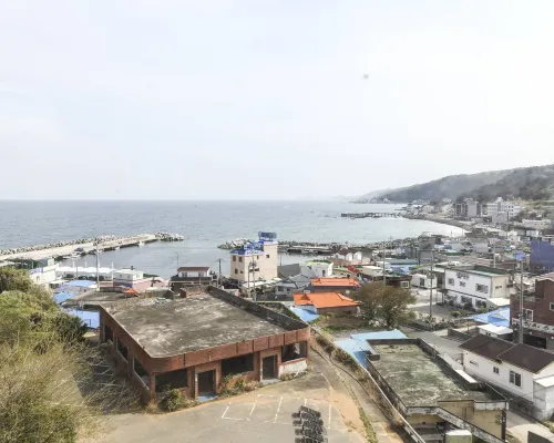 Donghae Maritime Tourism Hotel بالقرب من الفندق Photos