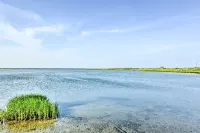 Waterfront Brigantine Home, Walk to Beach! - Wifi