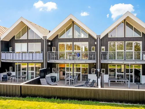 8 Person Holiday Home in Løkken