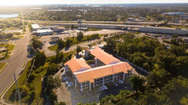 Rodeway Inn Near Ybor City - Casino Hotels in Tampa