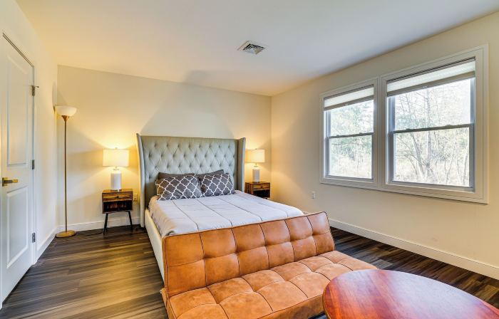 Pet-friendly Group Getaway 12 Mi to Camelback Mtn!