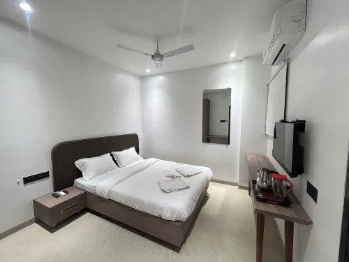 Hotel Grand Madhuram