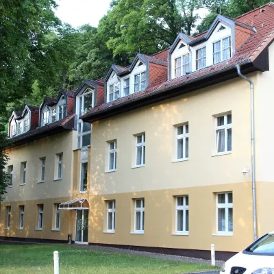 Hotel Und Restaurant Kranichsberg Hotels near Neu Venedig
