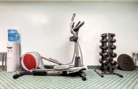 Village Inn & Suites - salle de sport