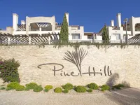 Pine Hills Pérola - 4성급