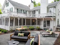 Park House Inn Hotels in Saugatuck