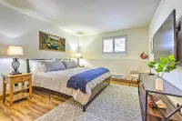 Mtn/Lake Views & 3 Mi to Skiing: Dillon Condo - Huoneistot