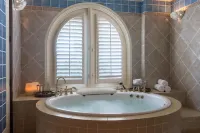 Hyatt Regency Huntington Beach Resort and Spa - Spa