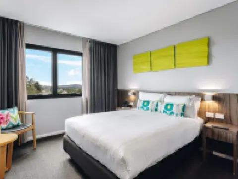 宜必思尚品恩瑞斯酒店