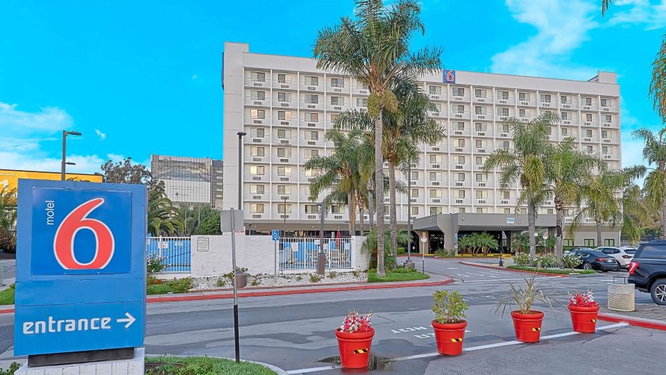 Motel 6 Los Angeles, CA - Los Angeles - LAX