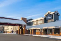 AmericInn by Wyndham Grand Forks Hotel a 