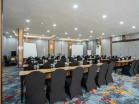 Front One Boutique Adria Boyolali Hotel di Boyolali