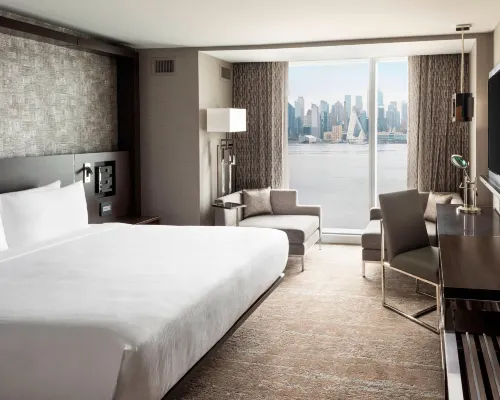 Envue, Autograph Collection Hotels near Bleecker Playground