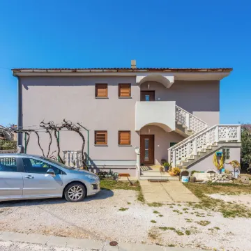 Apartment Vazmica