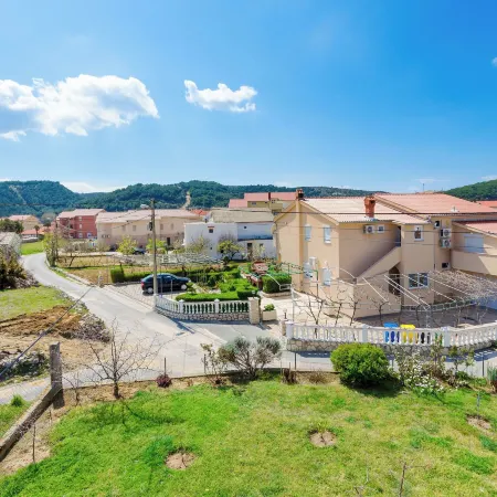 Apartments and Room Ljubica