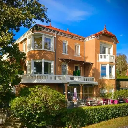 Villa Elisa M