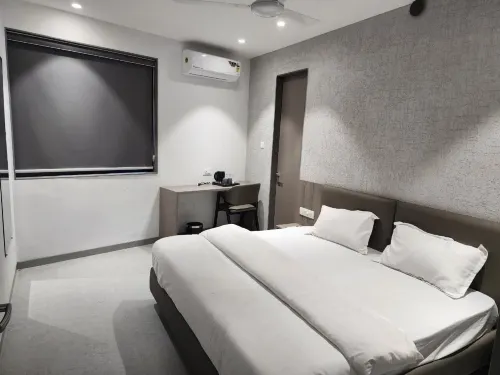 HOTEL SHREEDARSHAN