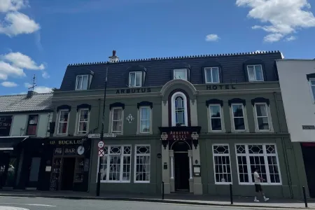 Arbutus Hotel