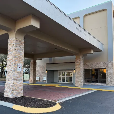 Wingate by Wyndham Jacksonville FL
